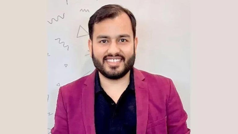 SamacharToday.co.in - EdTech संस्थापक अलख पांडे की संपत्ति 223% बढ़ी, शाहरुख खान से आगे - Ref by Live Mint
