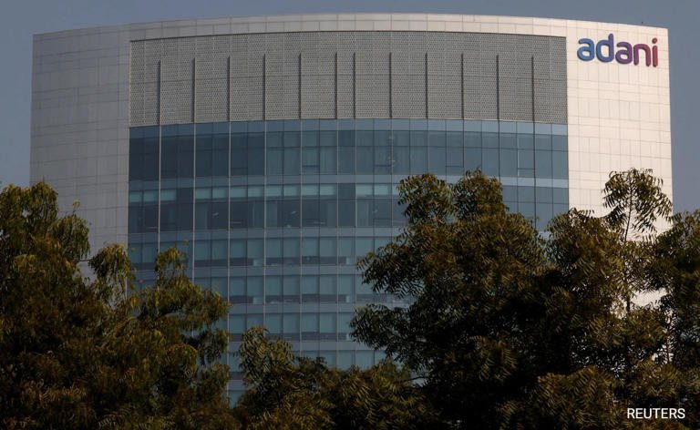 SamacharTOday.co.in - अडानी समूह की विल्मर से पूर्ण निकासी; MNC को नियंत्रण - Image Credited by NDTV