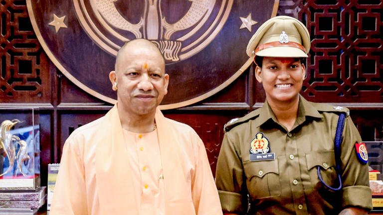 SamacharToday.co.in - विश्व कप स्टार दीप्ति यूपी पुलिस में डीएसपी बनीं - Image credited by Sports Today