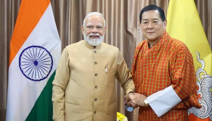 SamacharToday.co.in - मोदी ने भूटान के चौथे नरेश से मुलाकात की, मजबूत द्विपक्षीय संबंधों की सराहना - Image Credited by Zee News