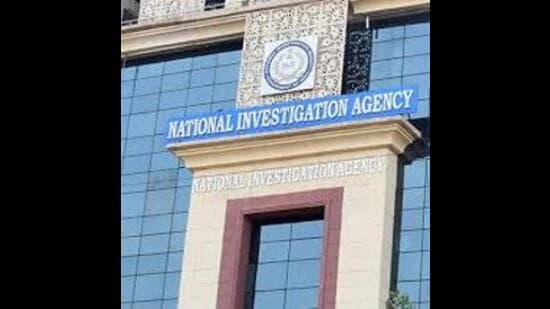 SamacharToday.co.in - चंडीगढ़ ग्रेनेड हमले के मामले में रिंदा और पासिया के खिलाफ एनआईए का उद्घोषणा आदेश - Image Credited by Hindustan Times