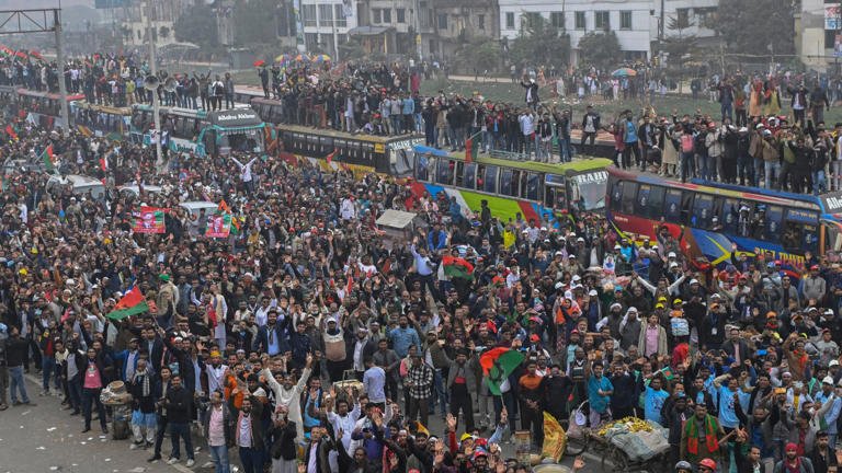 SamacharTOday.co.in - बांग्लादेश में हिंदू मॉब लिंचिंग पर भारत में आक्रोश; पुरी में विरोध प्रदर्शन - Image Credited by The Indian Express