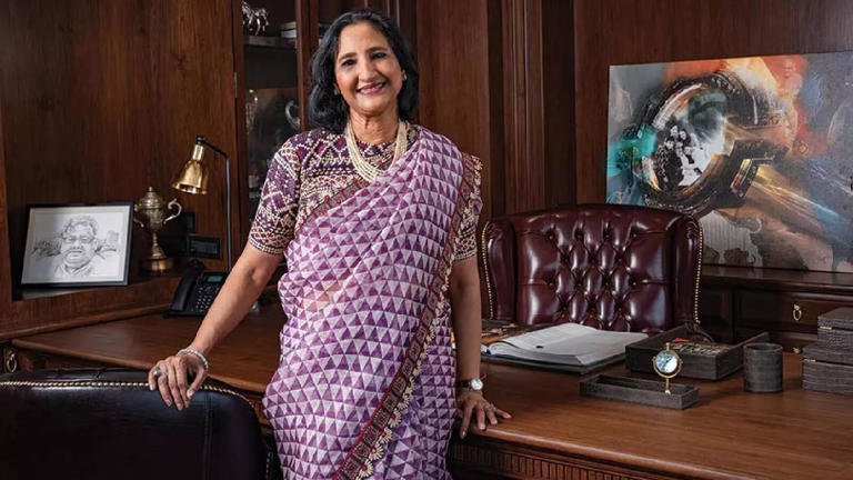 SamacharToday.co.in - गुणवत्ता पर भरोसा टाइटन, बैंक ने संभाला झुनझुनवाला का पोर्टफोलियो - Image Credited by The Economic Times