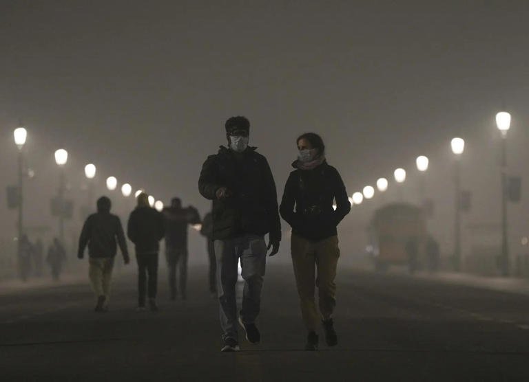 SamacharToday.co.in - उच्च एक्यूआई और फेफड़ों के रोगों के बीच कोई पुख्ता डेटा नहीं सरकार - Image Crdited by Economic Times