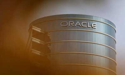 SamacharToday.co.in - ऑरेकल शेयर गिरे, मजबूत कमाई के बावजूद क्लाउड बदलाव का दबाव - Image Credited by Barron's