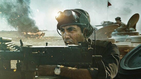 SamacharToday.co.in - 'इक्कीस' ने अनुमानों को पछाड़ा, 7 करोड़ की ओपनिंग - Image Credited by Hindustan Times