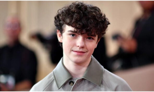 SamacharToday.co.in - इतिहास रच दिया 16 वर्षीय ओवेन कूपर ने जीता गोल्डन ग्लोब - Image Credited by India Today