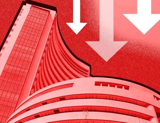 SamacharToday.co.in - दलाल स्ट्रीट में कोहराम वैश्विक तनाव के बीच सेंसेक्स 600 अंक टूटा - Image Credited by India Today