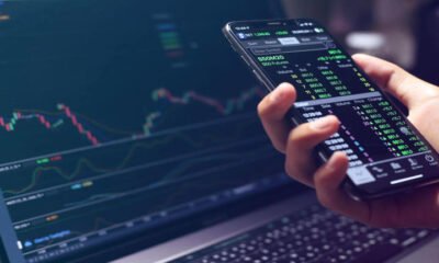 SamacharToday.co.in - सिगरेट शेयरों में भारी गिरावट मार्केट कैप से ₹60,000 करोड़ साफ - Image Credited by MoneyControl