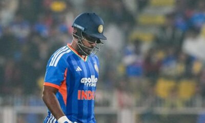 SamacharTOday.co.in - संजू सैमसन की फॉर्म पर सस्पेंस वर्ल्ड कप से पहले टीम इंडिया ने तोड़ी चुप्पी - Image Credited by Hindustan Times