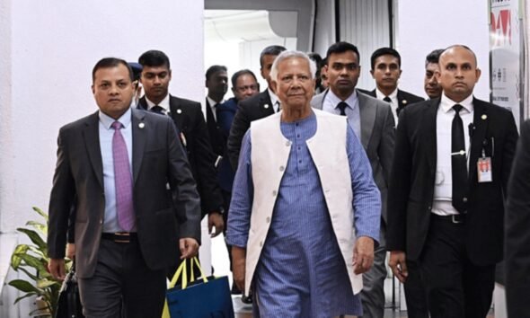 SamacharToday.co.in - यूनुस की विदाई भारत के पूर्वोत्तर राज्यों के लिए आर्थिक दांव - Image Credited by News9 Live