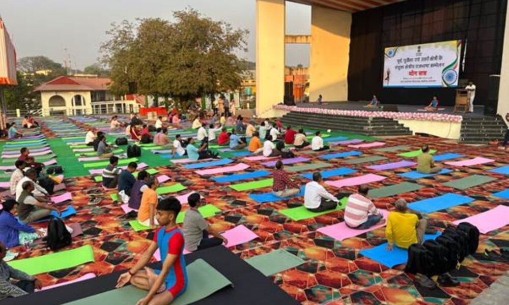 SamacharToday.co.in - राजभाषा और आयुर्वेद का संगम अगरतला में राष्ट्रीय सम्मेलन - Image Credited by PIB