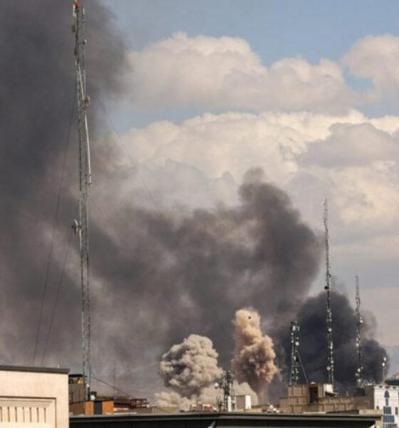 SamacharToday.co.in - मध्य पूर्व संकट ब्रिटेन ने ईरानी मिसाइलें गिराईं - Image Credited by The i Paper