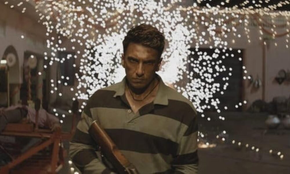 SamacharToday.co.in - वैश्विक सफलता और वैश्विक निंदा 'धुरंधर 2' का विरोधाभास - Image Credited by Hindustan Times