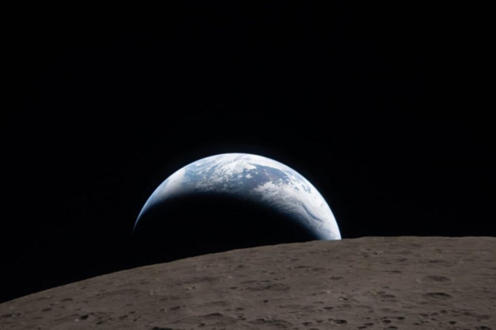 SamacharToday.co.in - आर्टेमिस II चालक दल ने साझा किए अनुभव - Image Credited by News18