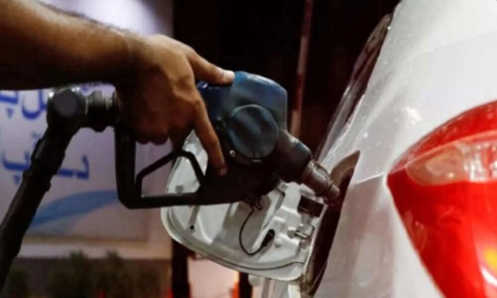 SamacharToday.co.in - पाकिस्तान की अर्थव्यवस्था चरमराई - Image Credited by The Times of India