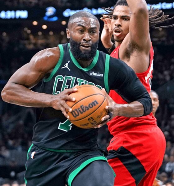 SamacharToday.co.in - प्लेऑफ मुकाबले में सेल्टिक्स का 76ers पर दबदबा