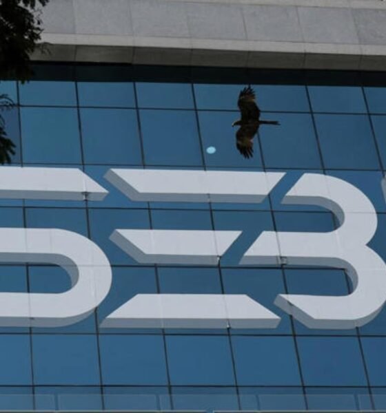 SamacharToday.co.in - सेबी की सख्ती AMC द्वारा प्रबंधित AIFs के लिए 'ब्रॉड-बेस्ड फंड' नियम अनिवार्य - Image Credited by MoneyControl