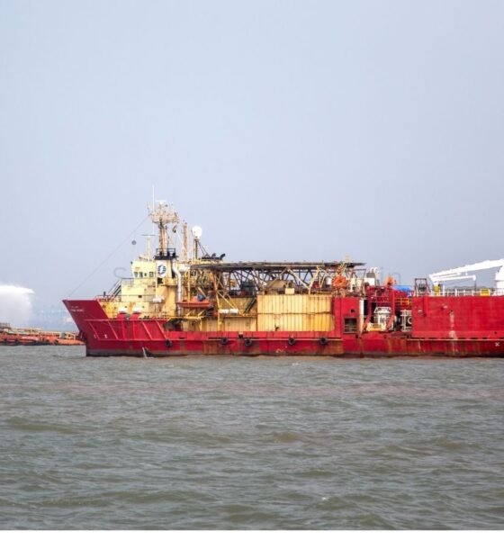 Oman Ship Attack: ओमान तट पर GFS Galaxy पर हमला, 10 भारतीय सुरक्षित, एक लापता - SamacharToday.co.in
